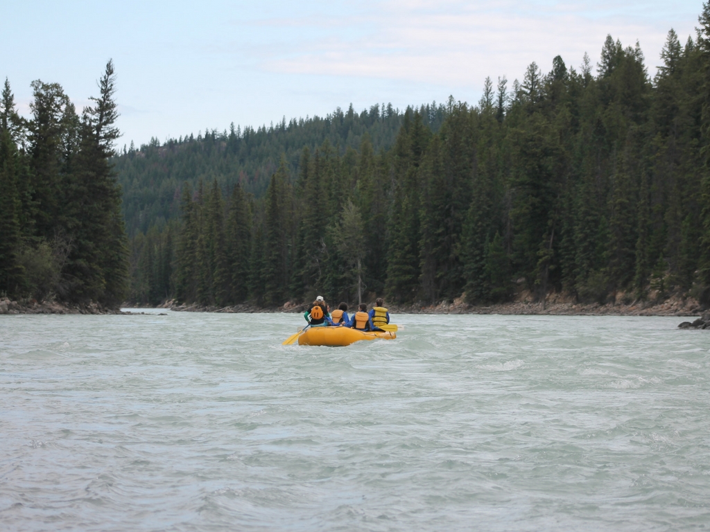 Beginning of a rafting trip in Jasper