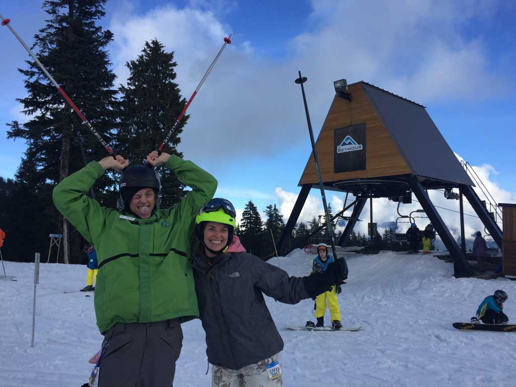 ski-instructor-and-student-on-mount-seymour