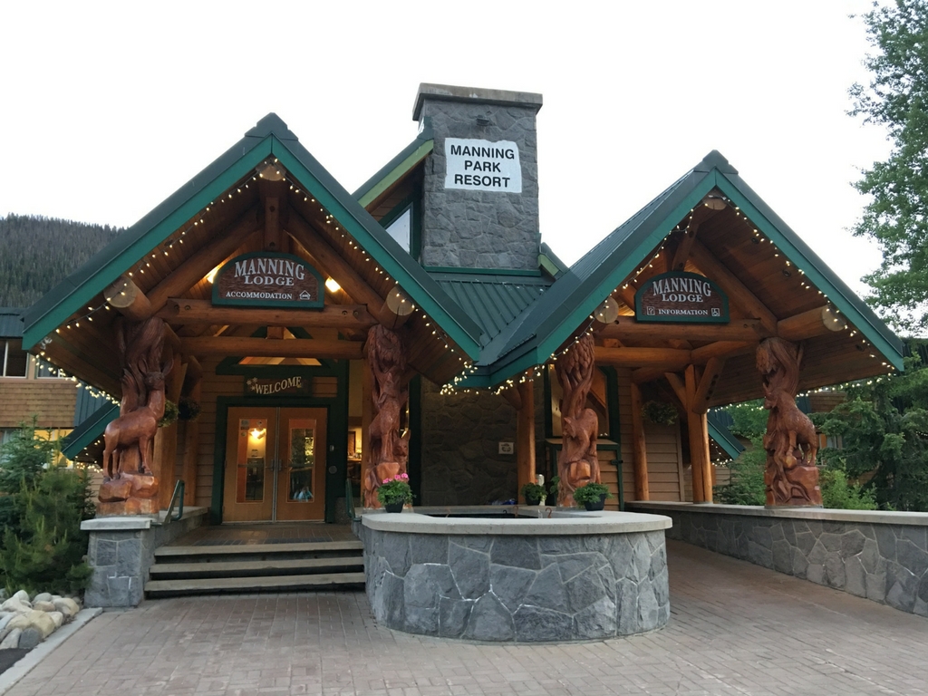 Manning Park resort for family reunion sites in BC