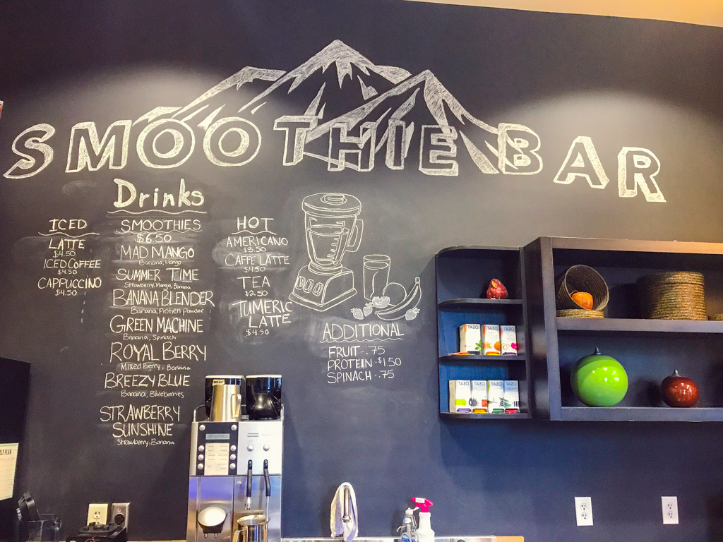 smoothie-bar-menu-at-bear-mountain-resort