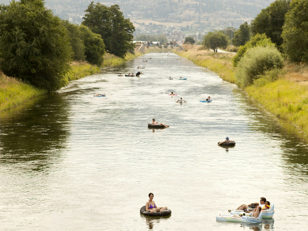 people-floating-down-penticton-channel