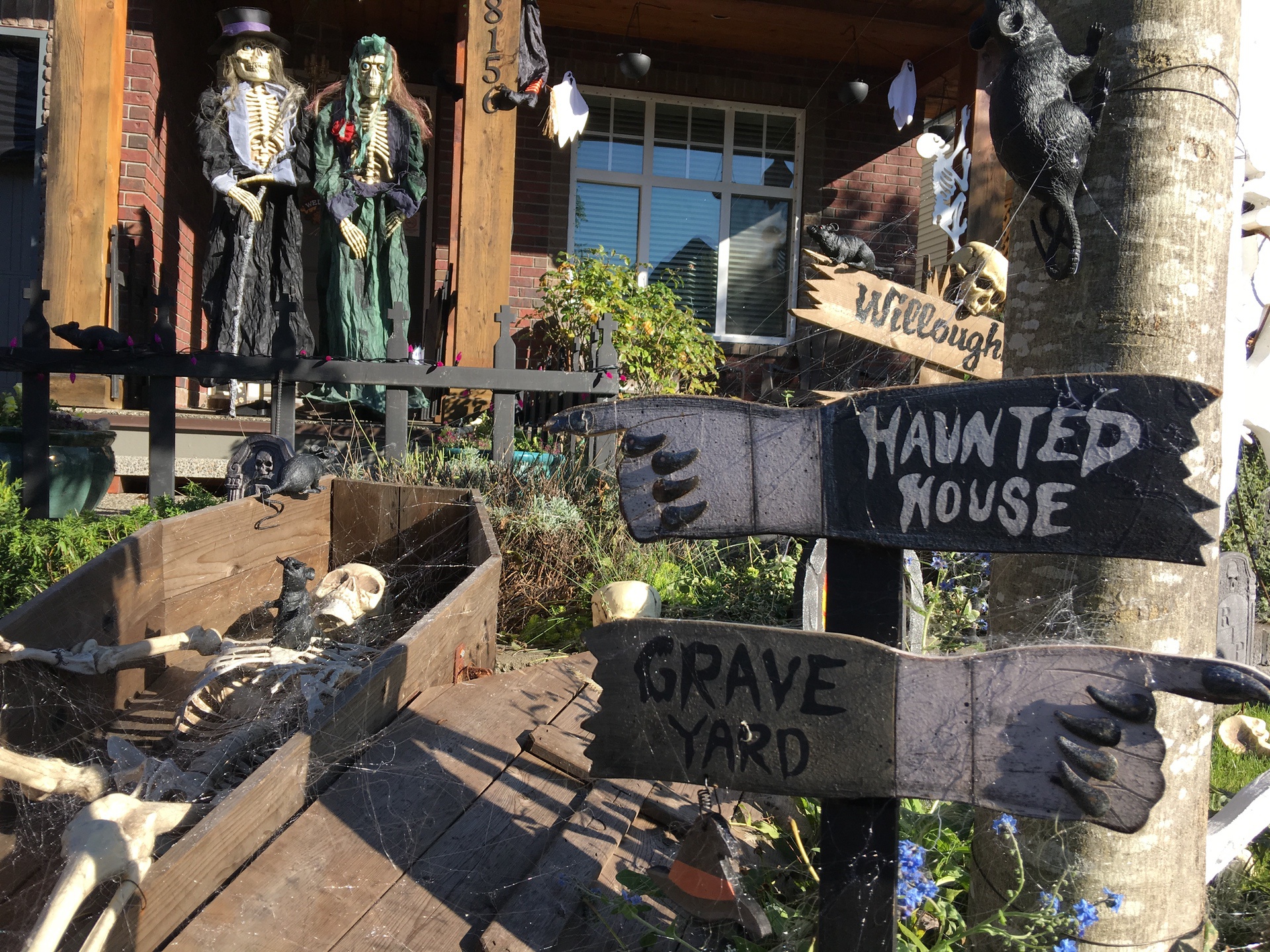 front yard decoration at haunted house langley